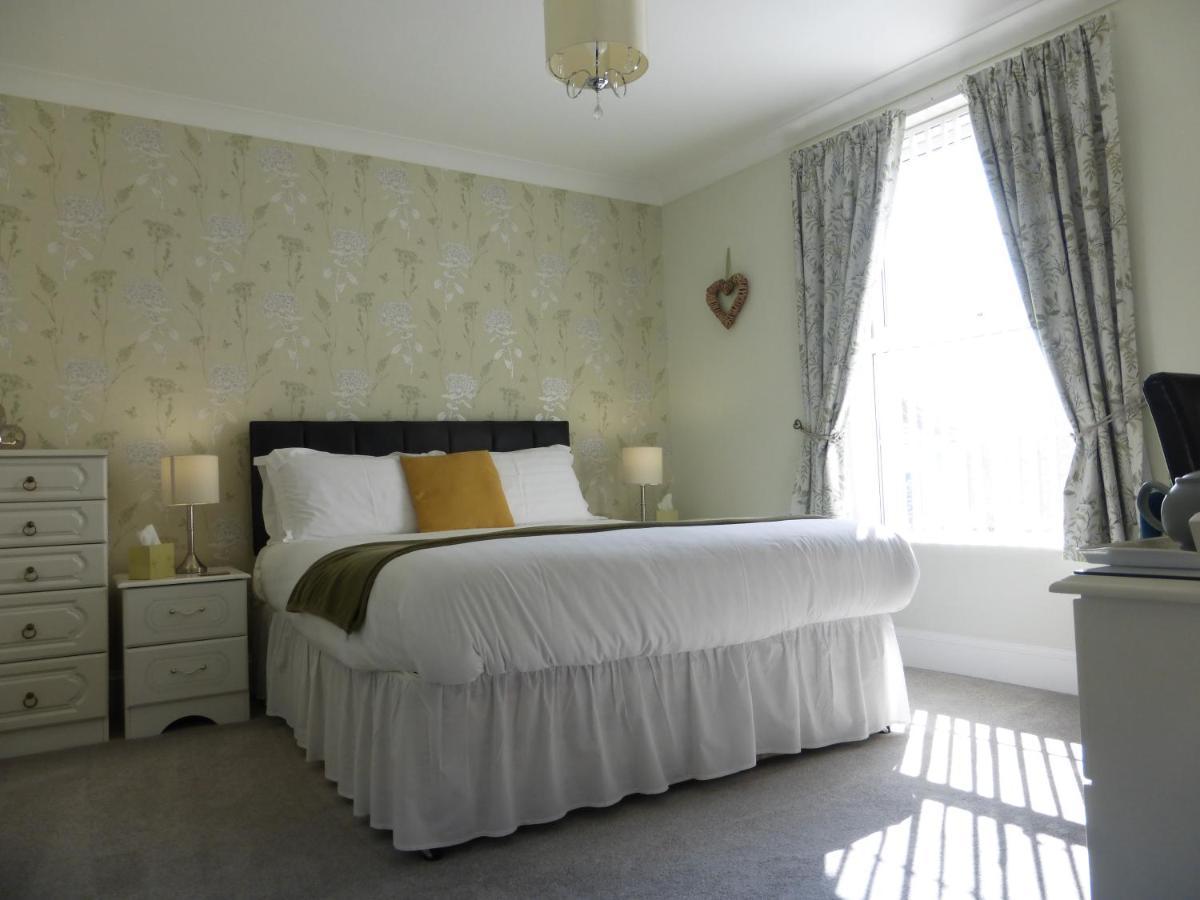 Blenheim House Bed & Breakfast Torquay Exterior photo